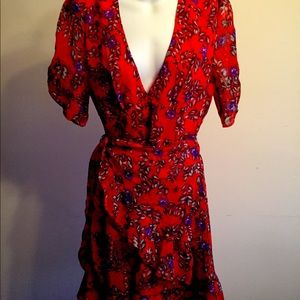 Selfie * Womens Dress* Size: XL* Color: Red, Floral Purple* Short Sleeve* NEW